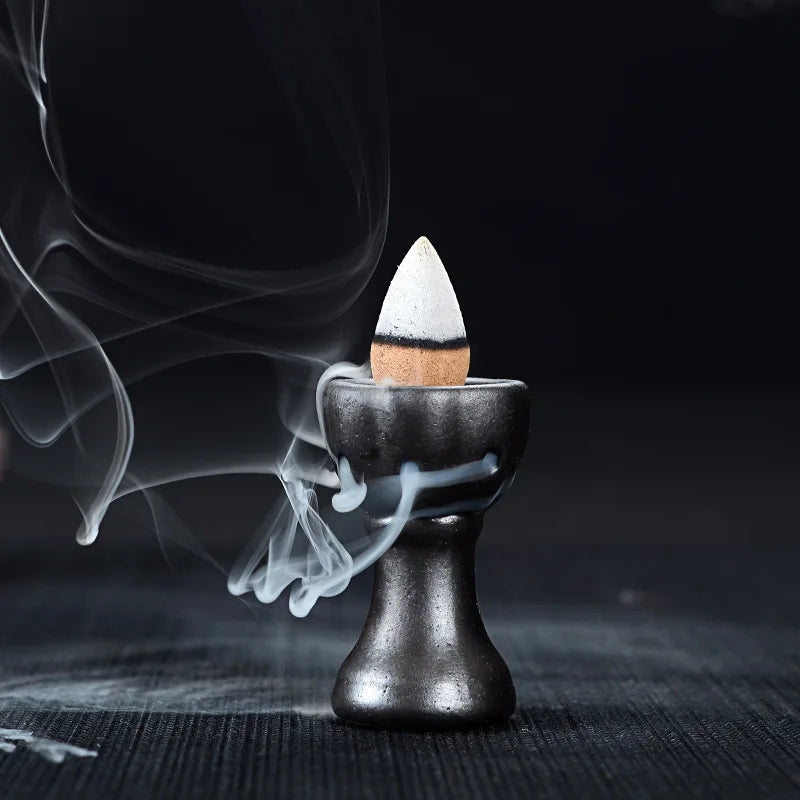 Übergroßer 30 Minuten Rauchrückfluss Turm Räucherkegel 22 Stück Geschenk Hardcover Sandelholz Räucherstäbchen mit Halter Keramikbrenner