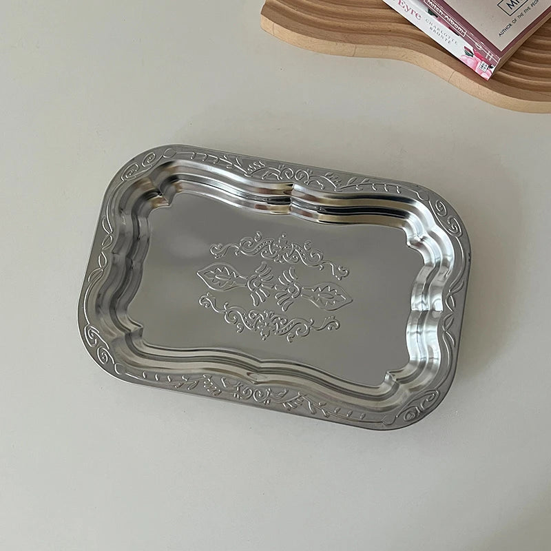 Vintage Serviertablett aus Edelstahl – Mit Blumenmuster, ideal für Dessert, Schmuck & Deko