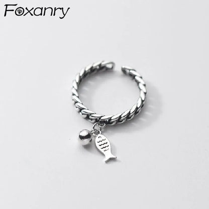 FOXANRY Silberfarbene Ringe für Frauen – Modischer Vintage-Stil, hohle Kettendesign, Fischanhänger, Thai-Silber, Schmuck-Geschenk