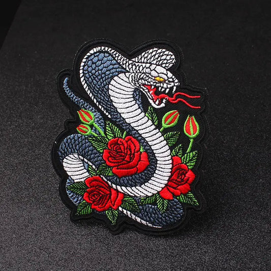 Cobra Kai Patches auf Kleidung Blumen Patch Punk Biker bestickte Patches für Kleidung Eisen auf Patches für Jacke Streifen Patch