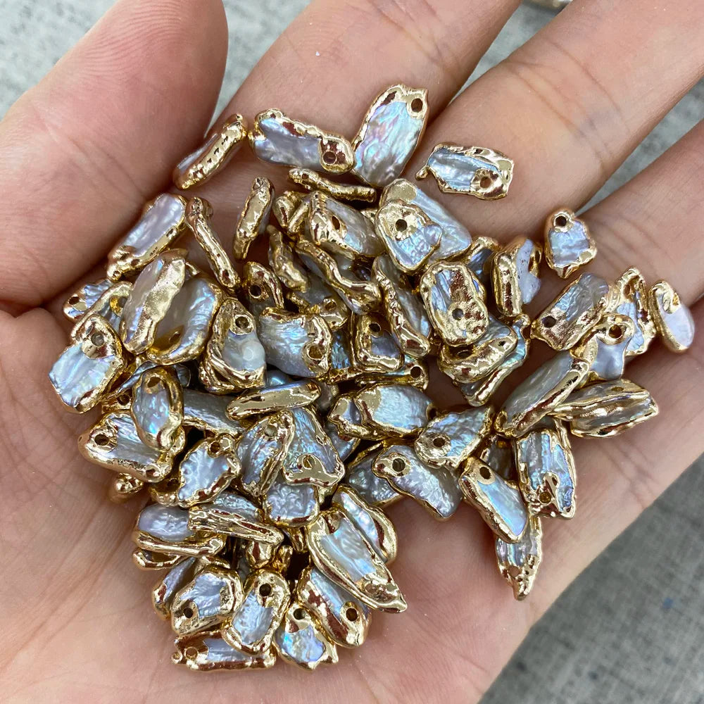 3pcs kleine Form Perle natürlicher Süßwasser-Perle Charms Anhänger für Halskettenarmband-Ohrring-Schmuck DIY 7x11-8x12mmmm