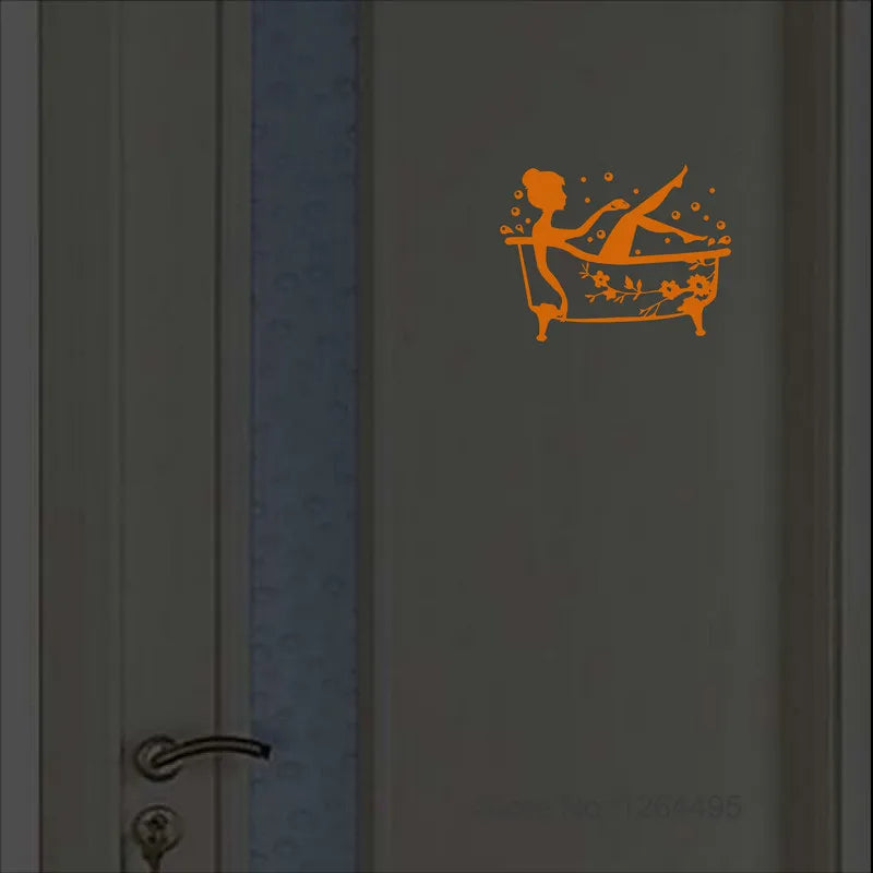 Leuchtende Badezimmer Aufkleber WC Duschraum Türschild Waschraum Anzeige Etikett Aufkleber Cartoon WC Wandaufkleber Leuchten im Dunkeln
