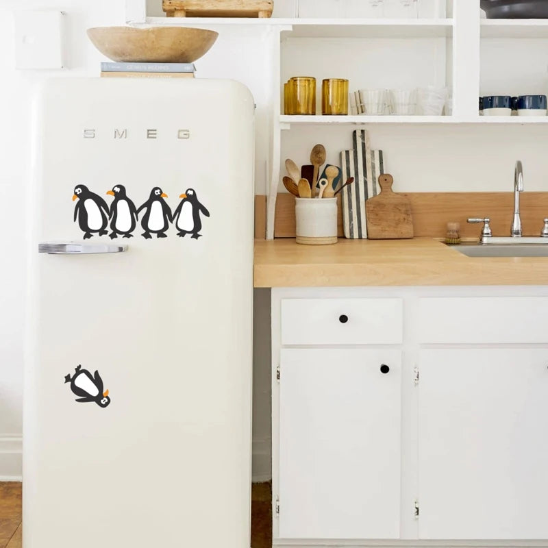 T82# Lustige Pinguine Kühlschrank Wandaufkleber Kinderzimmer Hintergrund Wohndekoration Wandbild Wohnzimmer Tapete Lustige Aufkleber