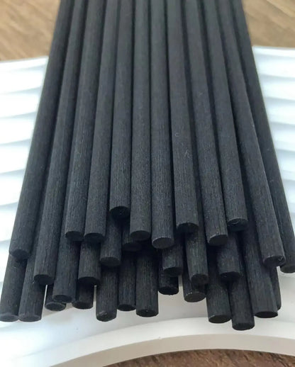 50pcs Dia3/4/5mmx L40/35/30/25/22 cm Premium Black Faser Sticks Reed Diffusor Ersatzsticks für Duftstöcke höchste Qualität