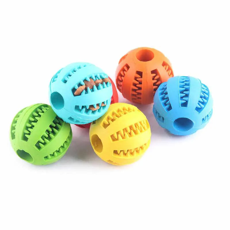 5cm Naturkautschuk Haustier Hundespielzeug Hund Kauspielzeug Zahnreinigung Treat Ball Extra tough Interaktiver Elastizitätsball für Haustierprodukte