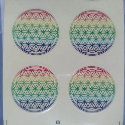 Luxuriöser PVC-Aufkleber mit goldener Blume des Lebens. Bitte teilen Sie ihren runden Energieaufkleber mit Goldprägung, wenn Sie sie sehen