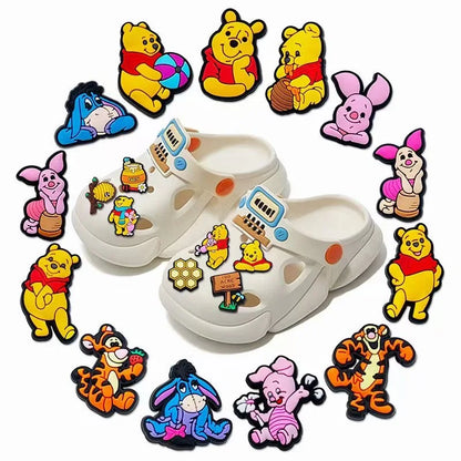 20 Stück Set Cartoon Pooh, Piglet, Tigger, Honig Schuh Charms – PVC Schuhzubehör, Dekoration für Clogs, Sandalen, Garten, Kinder-Weihnachtsgeschenke