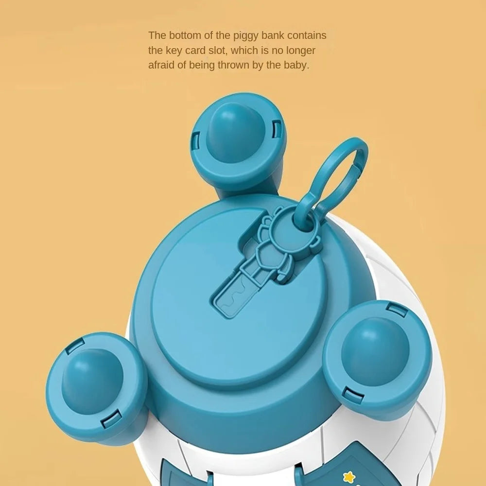 Niedliche Kinder Sparschwein mit Cartoon Aufkleber Mehrzweck Weltraumrakete Form Geldkassette Kunststoff Spardose Kinder Geschenk Spielzeug