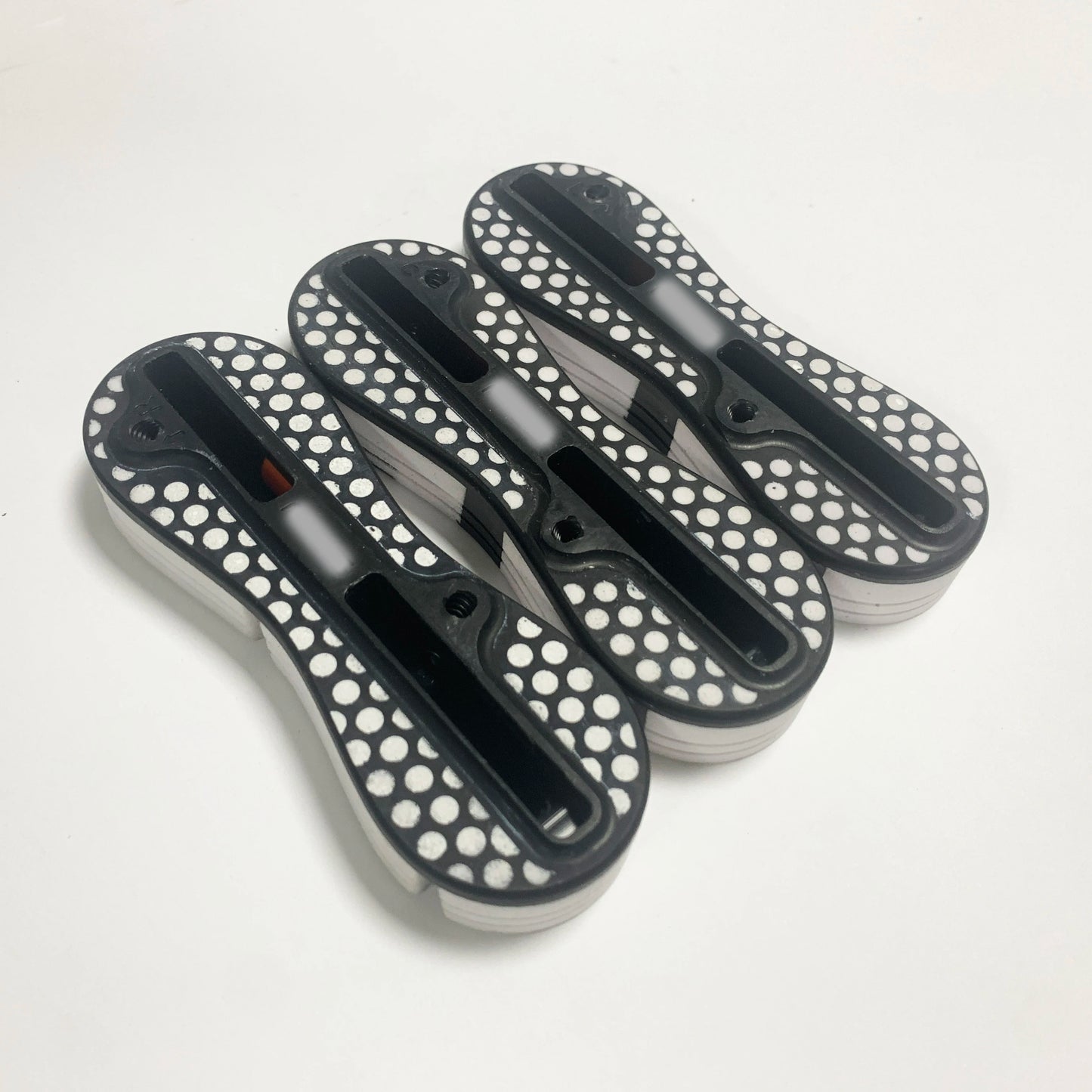 Einfach zu installierende Ruderschlitz-Finnenkästen Surfbrett-Finnenstecker 0 Grad Mittelflossenkasten + 9 Grad Seitenflossenkasten