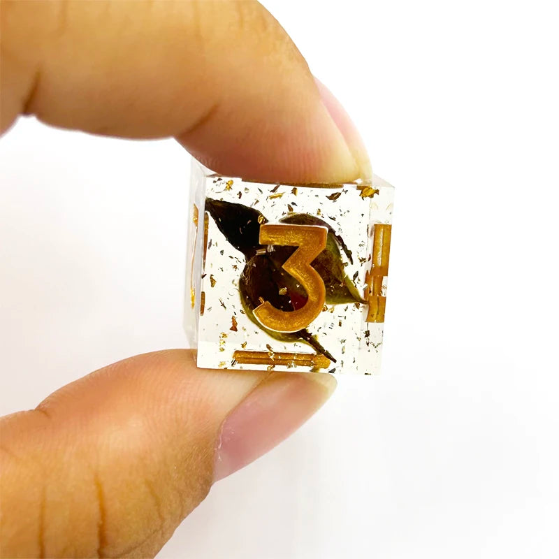 7Pcs Resin Material Würfel Polyeder Mehrfarbige Zahl Dekorationen TRPG Spiele Party Brettspiele Unterhaltung Würfel