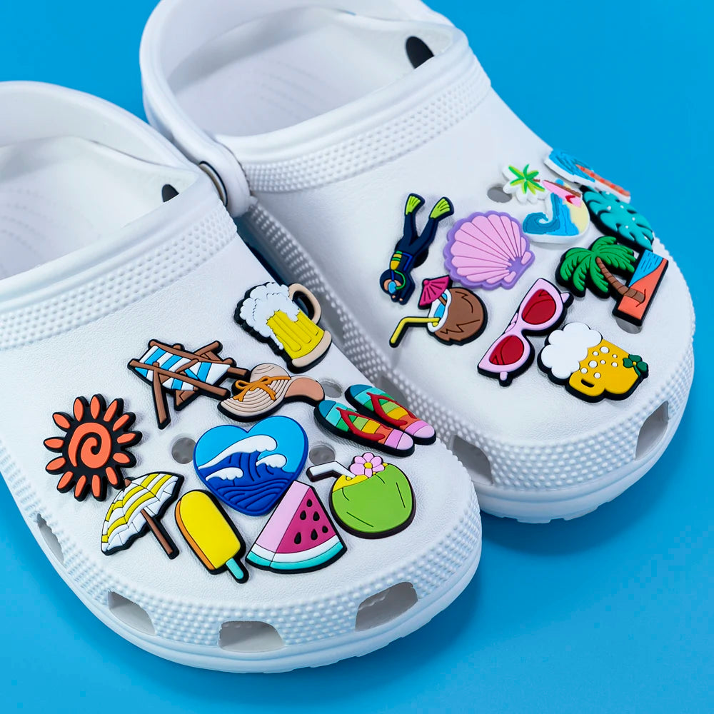 1/30pcs Hawaiianischer Stil Schuh Charms Sunshine Meer kaltes Bier Schuh Dekorationen Sonnenschirm Sonnenbrille Liege Strand Sandalen Zubehör