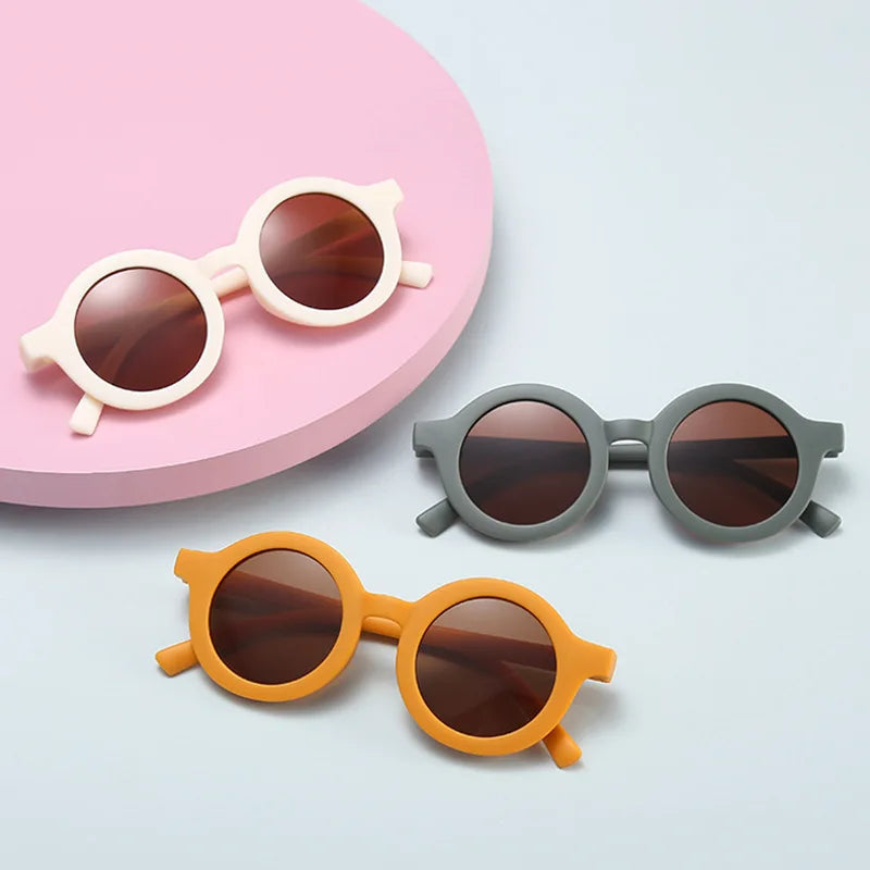 2023 Kinder-Sonnenbrille für Jungen und Mädchen. Kinder-Sonnenbrille für Babys. Sonnenbrille mit rundem Gestell