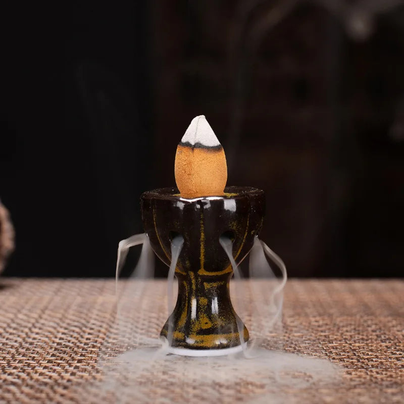 Retro Wasserfall Räucherstäbchen Basis Rückfluss Mini Buddha Räuchergefäß Rückfluss Räucherstäbchen Basen Halter Home Office Teehaus Dekor Ornamente