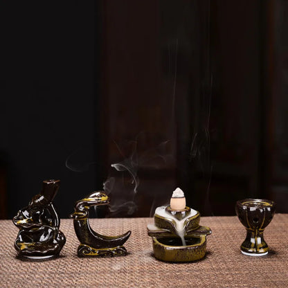 Retro Wasserfall Räucherstäbchen Basis Rückfluss Mini Buddha Räuchergefäß Rückfluss Räucherstäbchen Basen Halter Home Office Teehaus Dekor Ornamente