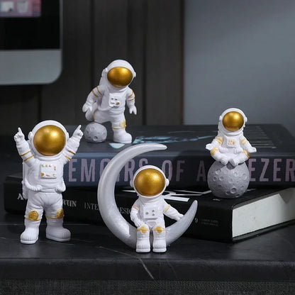 3/4 Stück Astronauten-Figuren, Statuen, Spaceman-Skulpturen, Lernspielzeug, Schreibtisch- und Heimdekoration, Astronautenmodelle, Geschenk für Kinder