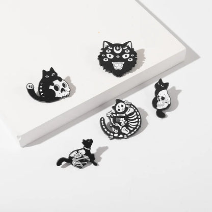 Ghose Skull Cat Emaille Pin – Anime Reversnadeln für Rucksäcke, Süße Abzeichen für Kleidung, Schmuckzubehör