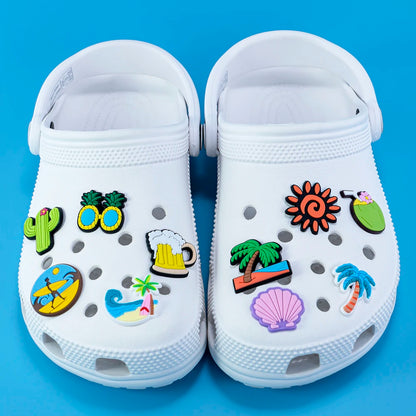 1/30pcs Hawaiianischer Stil Schuh Charms Sunshine Meer kaltes Bier Schuh Dekorationen Sonnenschirm Sonnenbrille Liege Strand Sandalen Zubehör