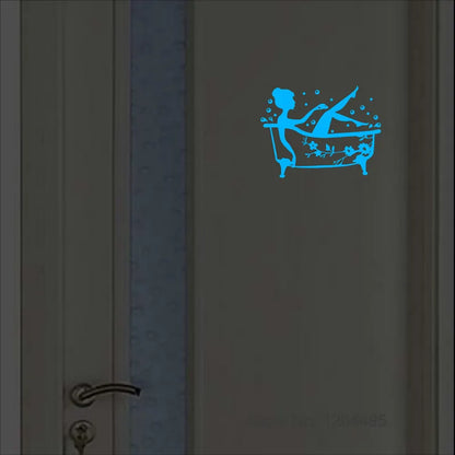 Leuchtende Badezimmer Aufkleber WC Duschraum Türschild Waschraum Anzeige Etikett Aufkleber Cartoon WC Wandaufkleber Leuchten im Dunkeln