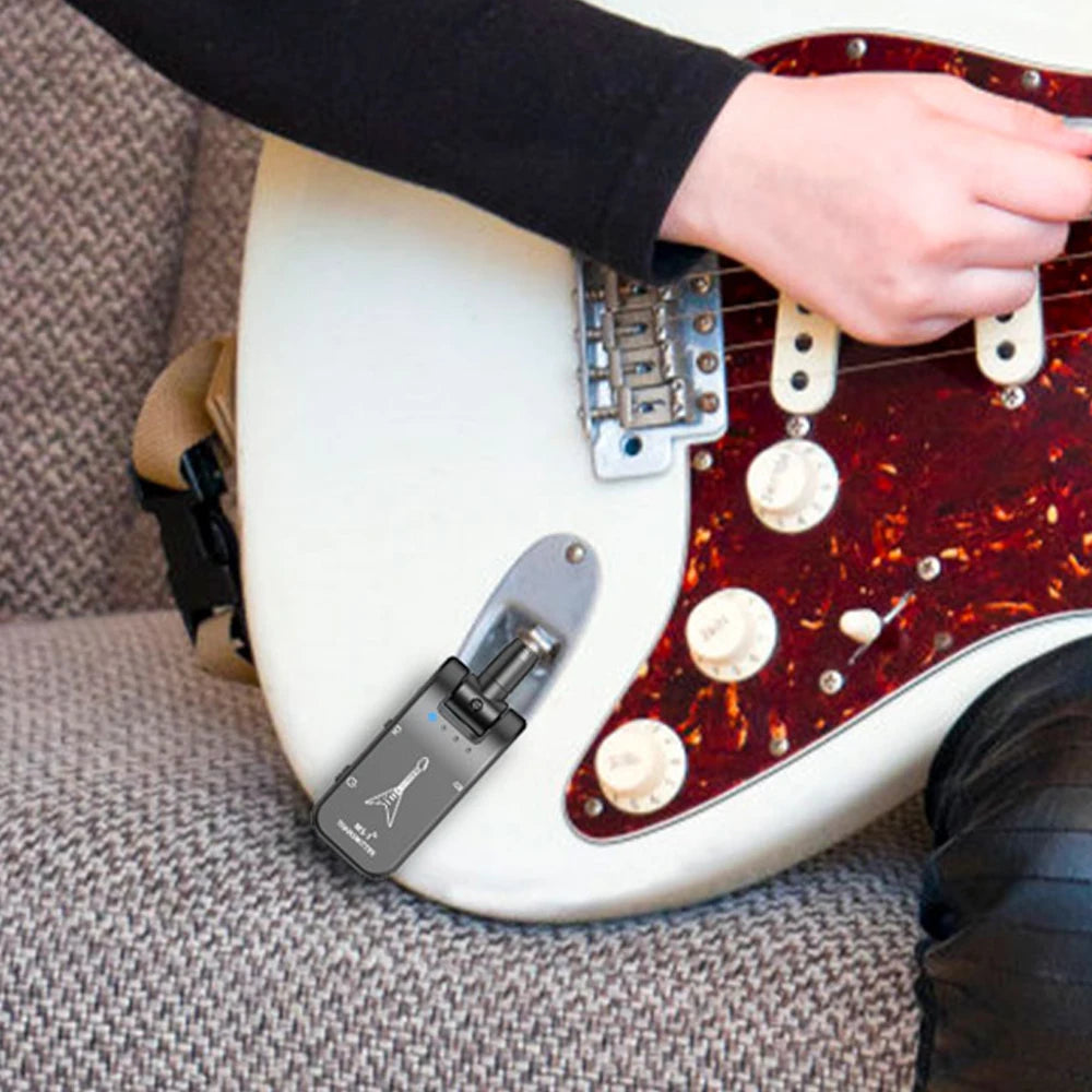 2.4GHz Wireless Gitarren-System – Wiederaufladbarer Audio-Transmitter & Empfänger, 30 m Reichweite, 4 Kanäle, mit doppelseitigem Ladekabel