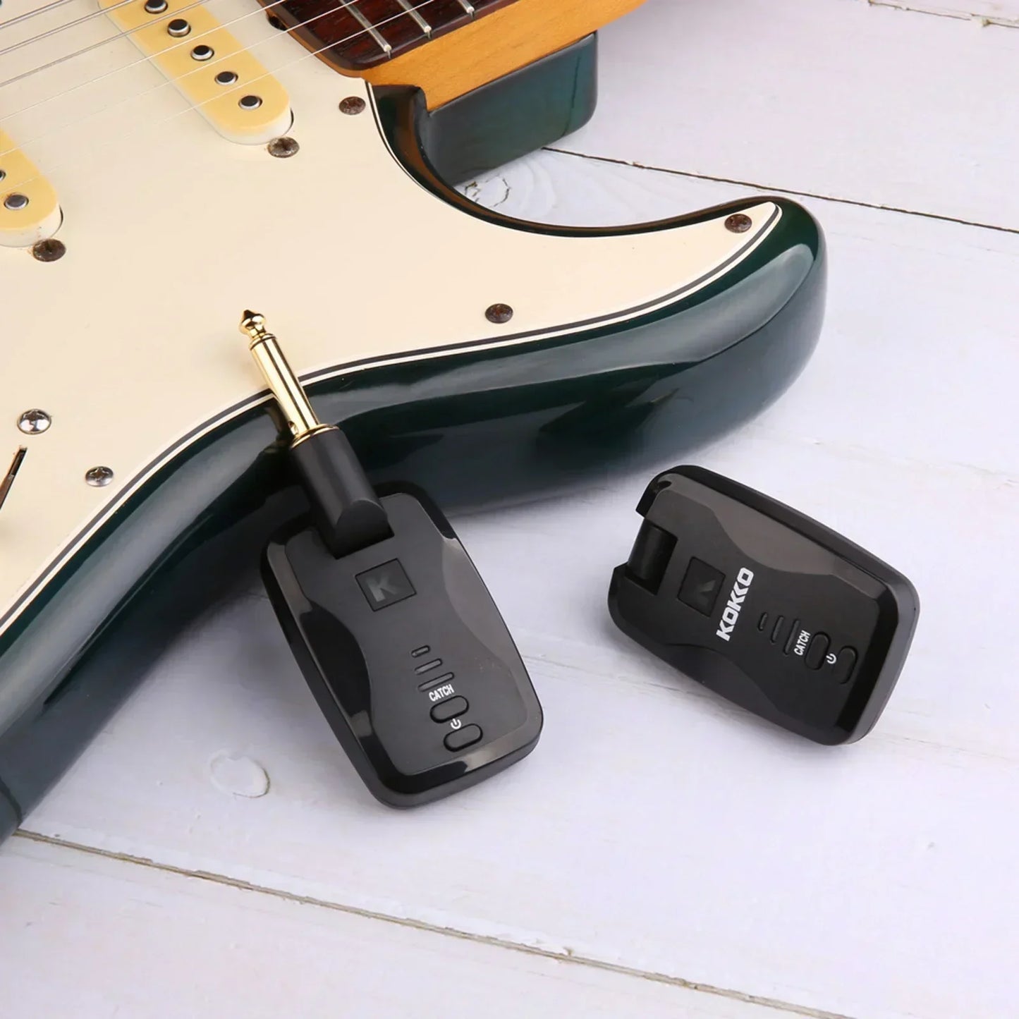 Kokko FW2D 2.4GHz Wireless Gitarrensystem -Senderempfänger wieder aufladbarer drahtloser Sender -Gitarrenteile und -zubehör