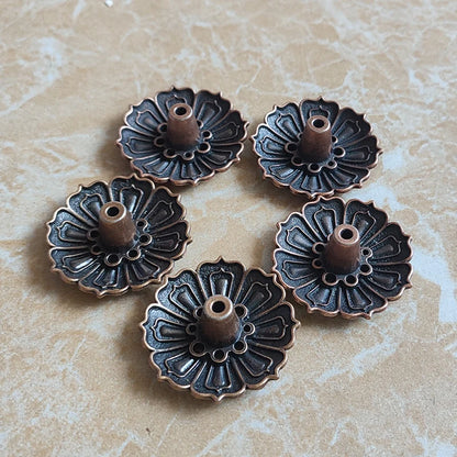 Y 5pcs Metall Weihrauchhalter Mini Schnecke Kürbis Weihrauch Basis Brass Handwerk Home Dekoration Sandelholz Weihrauch Brenner Großhandel Großhandelsdekoration