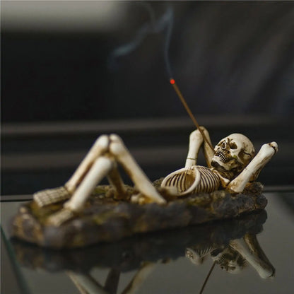 Räuchergefäß Totenkopf Figur Skulptur Räucherstäbchenhalter Dekor Geschenke