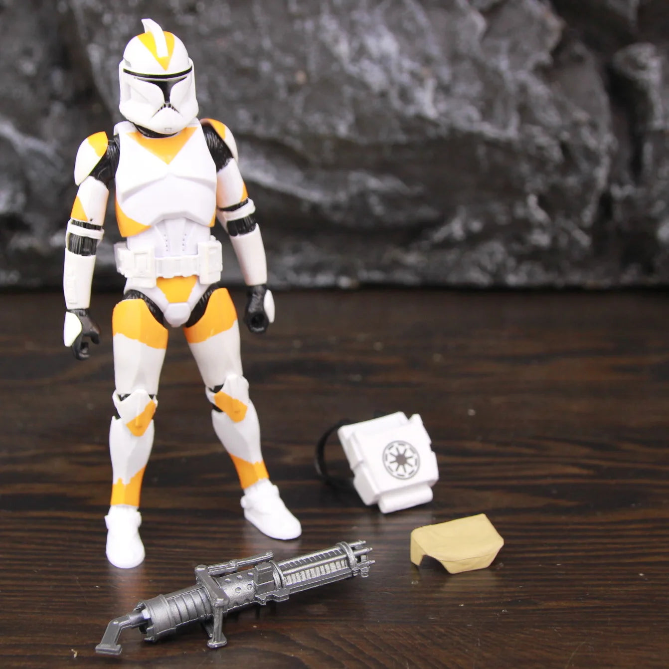 Star-Wars-104th-212th-442nd-332nd-501st-6-action-figure-arc-arf-trooper-shock-asohka-commander-phase-2-episode-ii-clone-toys