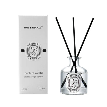 50 ml Reed Diffusor Geschenkset Home Duftöl mit 4pcs Reed Sticks Home Lufterfrischer ätherisches Öl für Badezimmerzubehör