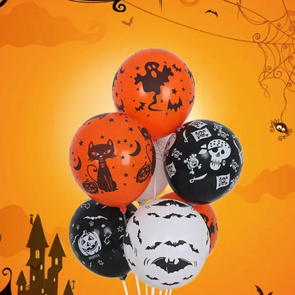 Gruselige Halloween-Luftballons: Spielzeug für Kinder, Kürbis-, Skelett- und Geisterdesigns, Partydekoration für Bar, schwarze und orange Latexballons für Halloween.